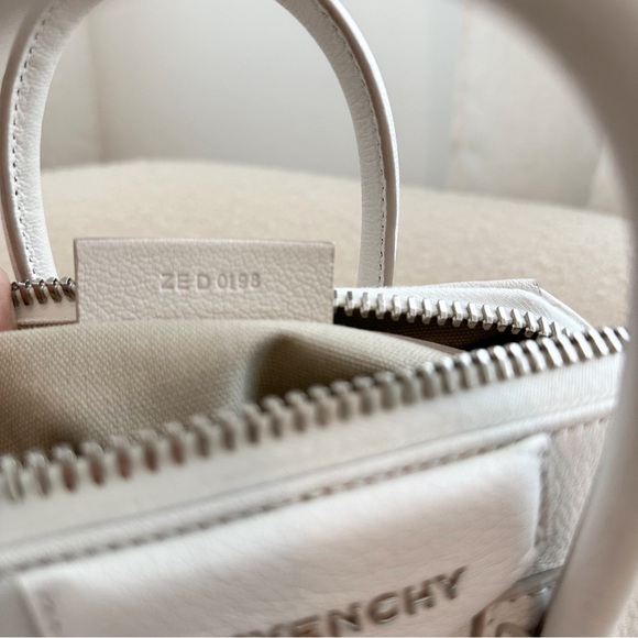 Givenchy Mini Antigona Sugar Leather Satchel Handbag Crossbody Purse | White - Picture 15 of 16